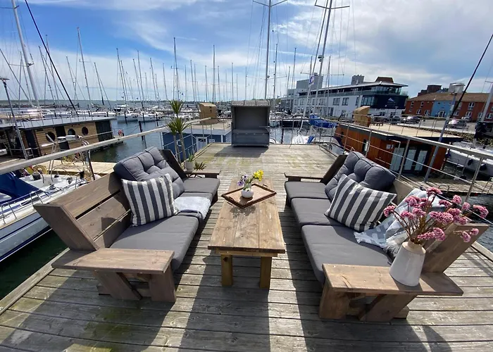 Hausboot - Yara Vakantiehuis Heiligenhafen